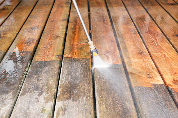 Post-Construction Pressure Washing in Nappanee, IN
